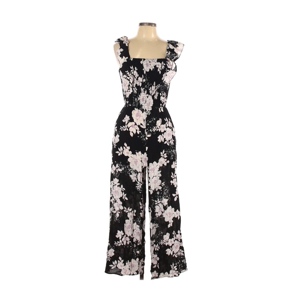 AMERICAN RAG CIE ONE‎ PIECE RUFFLE JUMPSUIT Junior Size Small Black Floral Print